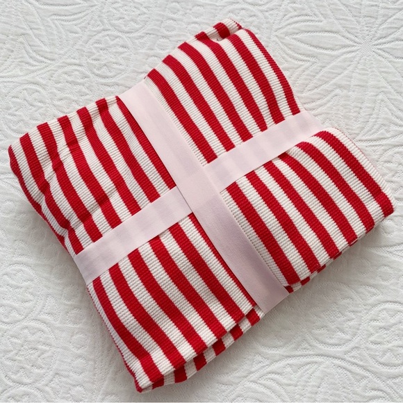 Victoria's Secret‎ Thermal Long Pajama Set, Red/White Stripes - Picture 4 of 4